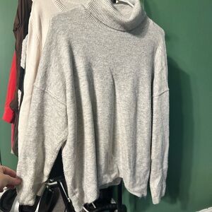 Vince Camuto Gray Turtleneck Sweater